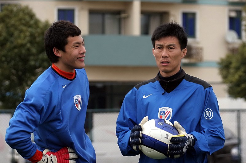 清晨广东宏远调整名单以备欧超杯，防线松动环节打磨，管理层满意，纪律约束更严格的简单介绍-竟博平台