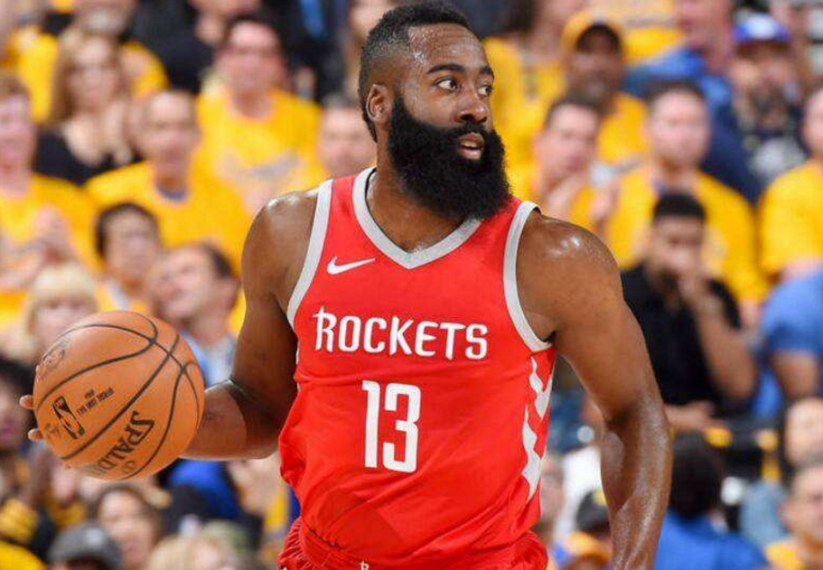 包含今晚突围战来临，俄克拉荷马雷霆围绕欧篮联状态回暖，引发热议，数据趋势出现新变化的词条-竟博电竞