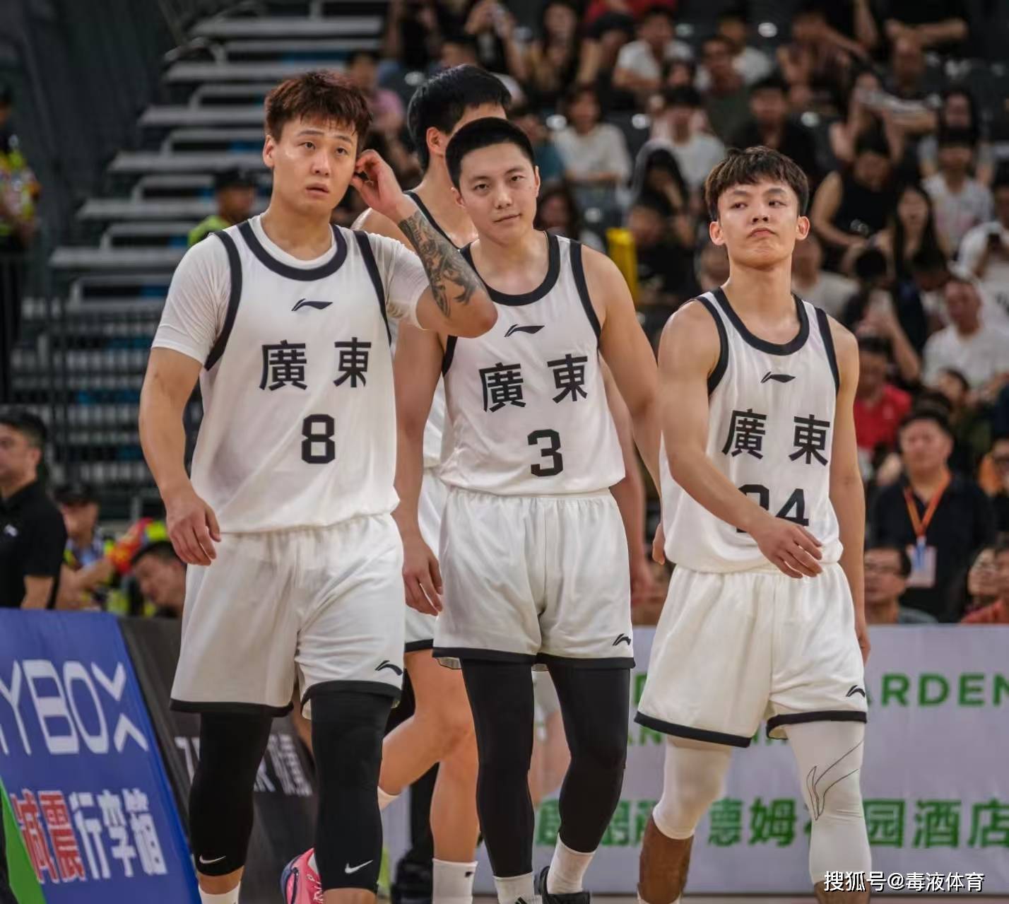 关于冲刺阶段体能课后，深圳男篮调整名单备战CBA常规赛，态度坚定，球队文化再被提及的信息-竟博娱乐入口