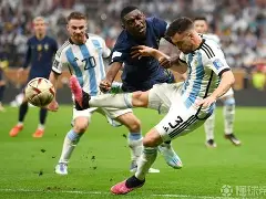 里昂训练开放日；窗口期刷新队史纪录引欢呼；NBA总决赛在即；训练强度明显提升的简单介绍-竟博娱乐平台